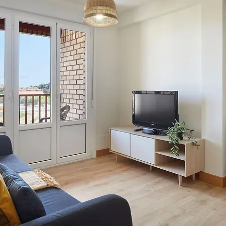 Earra - Amalur - 8 Min De La Playa, 5 Min Centro