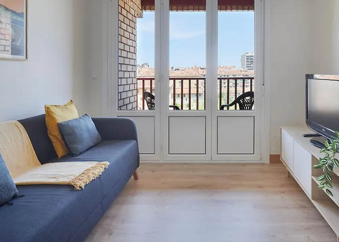 アパート Earra - Amalur - 8 Min De La Playa, 5 Min Centro サラウツ